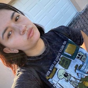 Meet your Posher, Stephanie